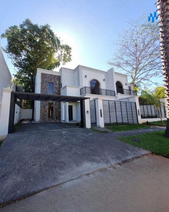 EN VENTA - HERMOSO DÚPLEX A ESTRENAR DE 3 HABITACIONES EN BARRIO HIPÓDROMO